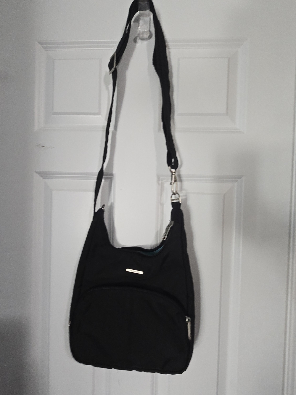 Travelon Black Crossbody Shoulder Bag - Women